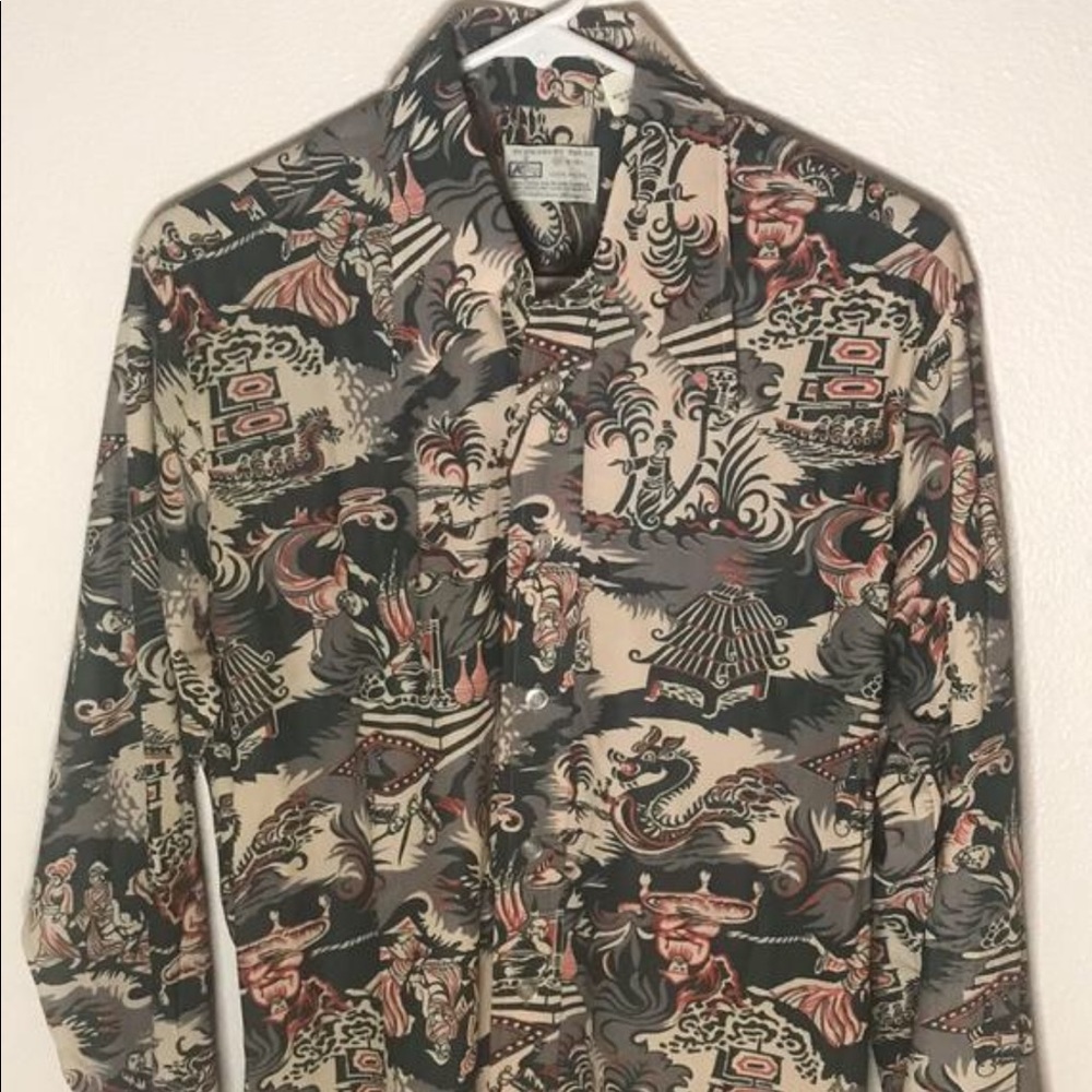 Vintage 60's Asian Theme K-Mart nylon Button up